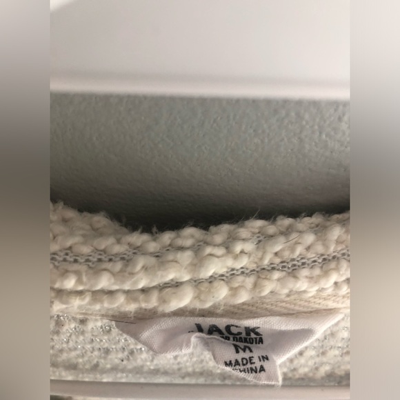 NEW Jack by BB Dakota Cream Cardigan with Ruffle Hem - Picture 3 of 4